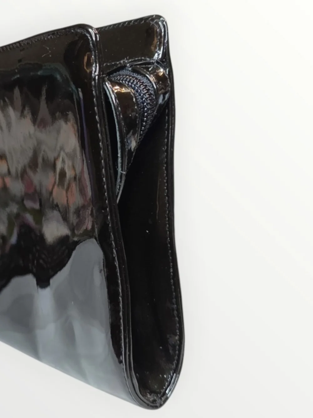 Bally EUC Black/Brown Patent Leather Clutch Wristlet